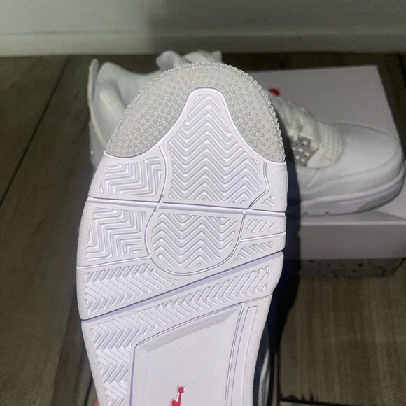 Mens Jordan 4 “White Oreo” - Size 11 - Picture 3 of 6